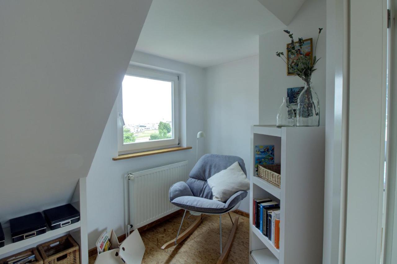 Haus Tapken Mit Meerblick Varel Exterior photo